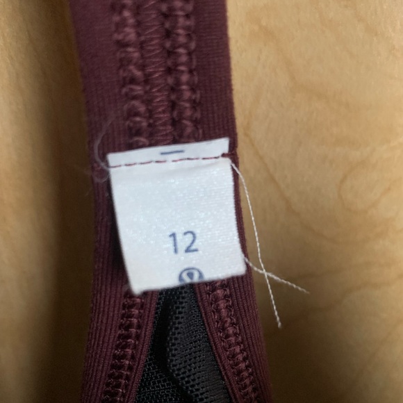 Lululemon size 12 burgundy tank - Picture 2 of 3